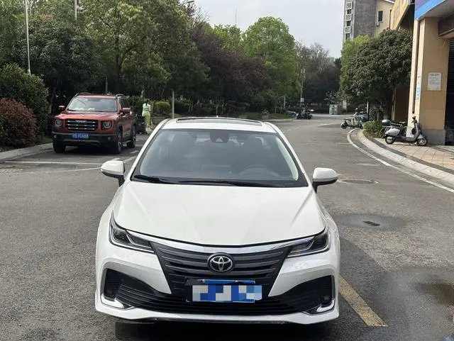 TOYOTA Asian lion 2.0L CVT Elite Edition