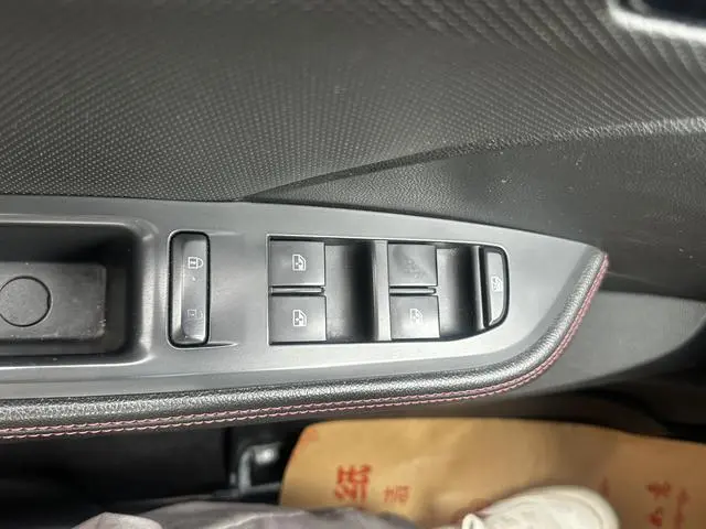 Chevrolet Cruze RS 330T Automatic Fun Version