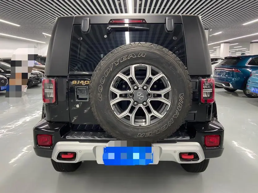 Beijing Beijing off-road BJ40 PLUS 2.3T automatic four-wheel drive exclusive edition Country VI