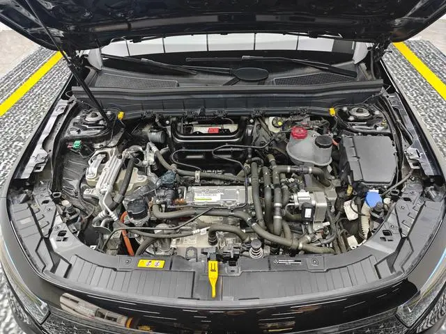 Mercedes-Benz Mercedes-Benz EQB Facelift EQB 350 4MATIC