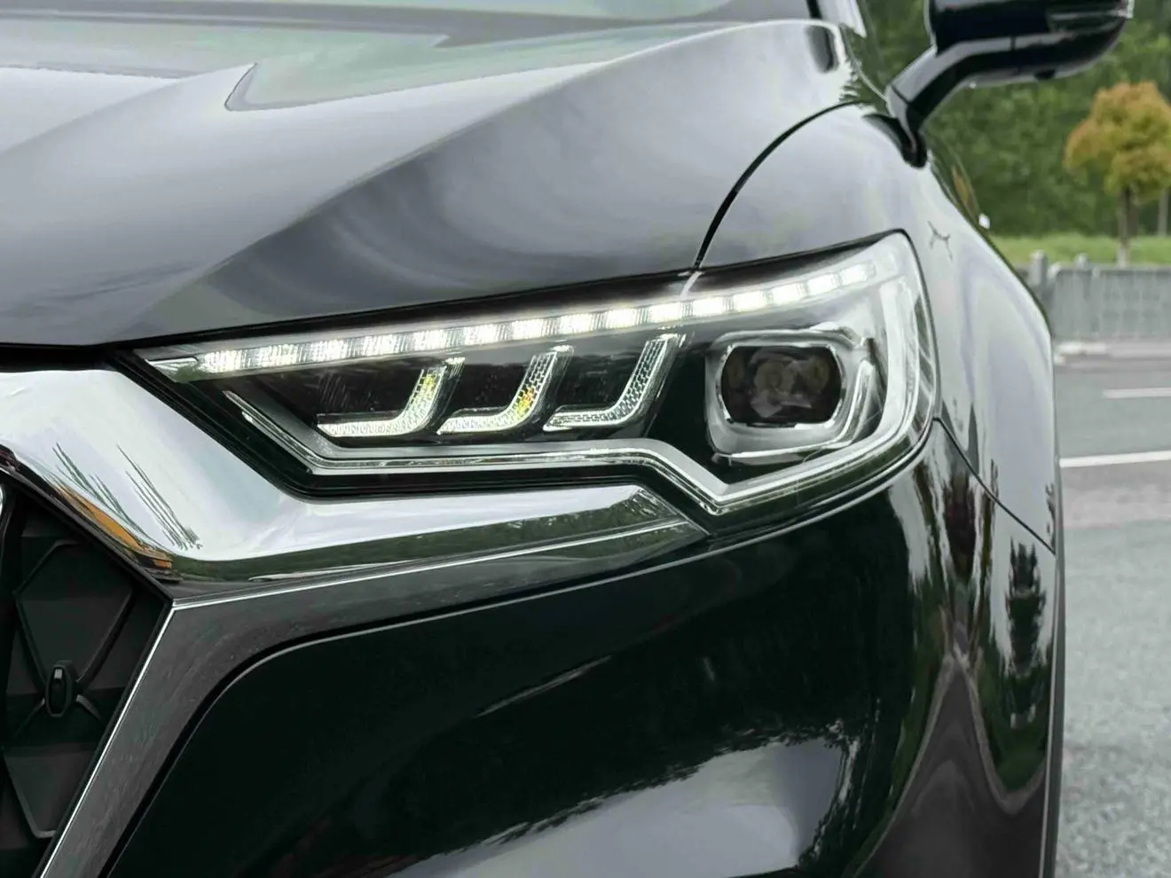 Hongqi Hongqi HS5 Facelift 2.0T Zhilian Flag Enjoy Edition