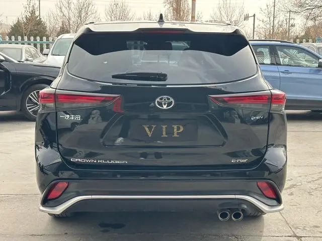 TOYOTA Crown Lufang Smart electric hybrid dual engine 2.5L E-CVT four-wheel drive Premium Edition