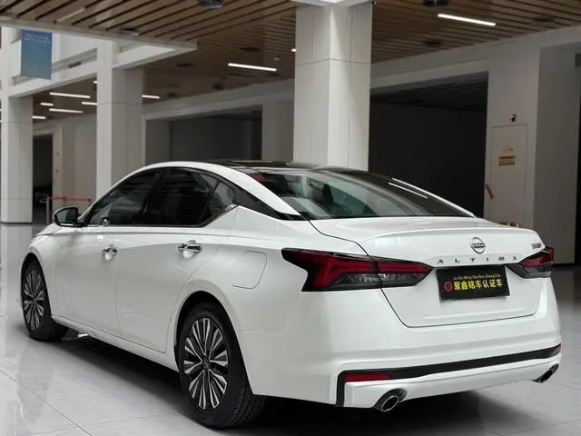 Nissan Teana 2.0L XL-TLS Enjoy Edition