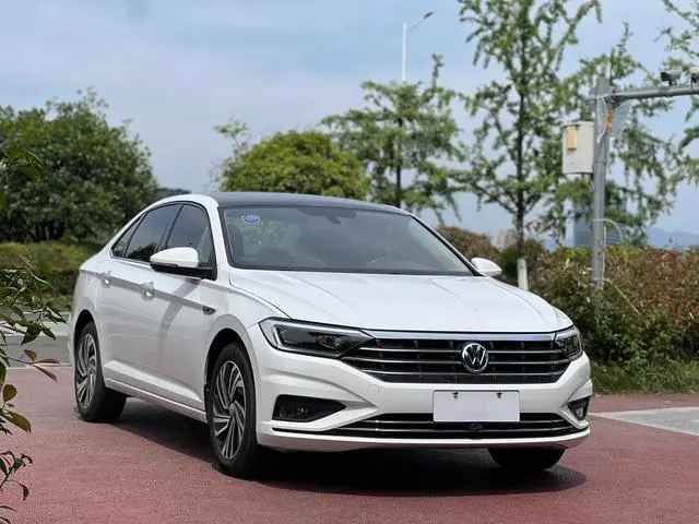 Volkswagen Sagitar 280TSI DSG Beyond Edition