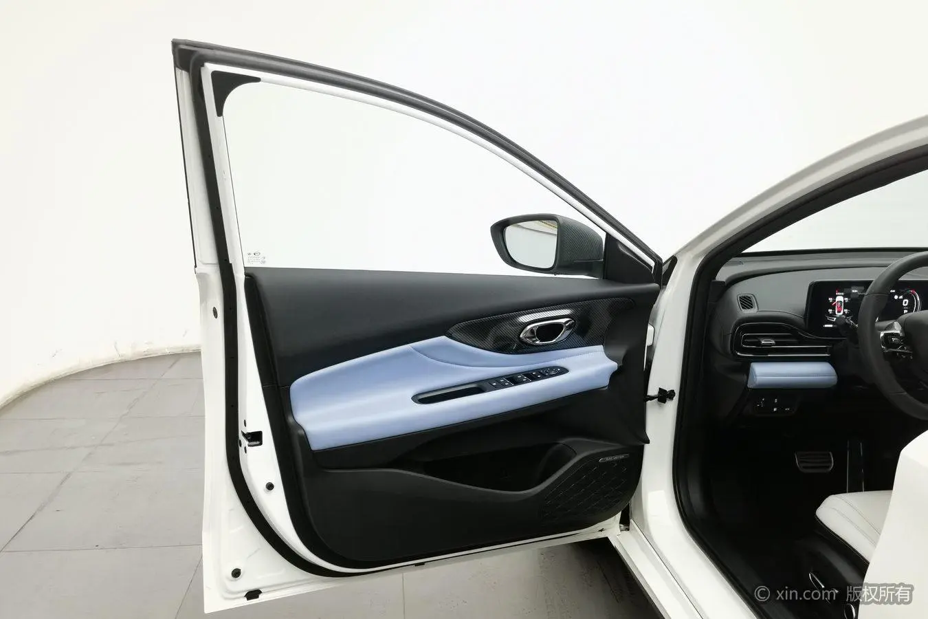 GAC Shadow Leopard 2.0L DHT Smart Hybrid Version