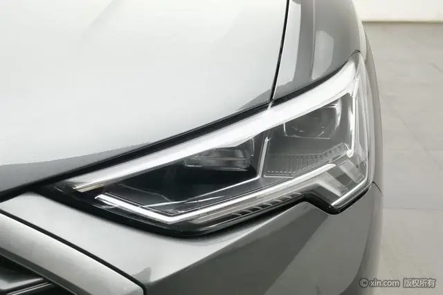 Audi Audi Q3 35 TFSI aggressive dynamic type