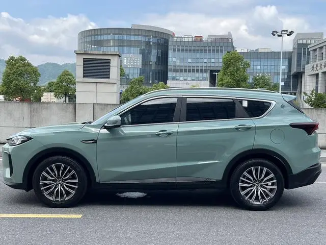 Chery Jetour Jietu X70 C-DM 1.5TD DHT Voyage EDITION PRO