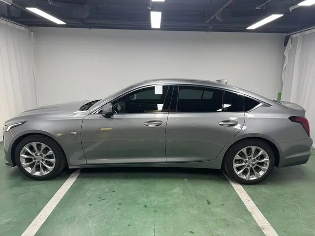 Cadillac Cadillac CT5 28T Luxury Standard Edition