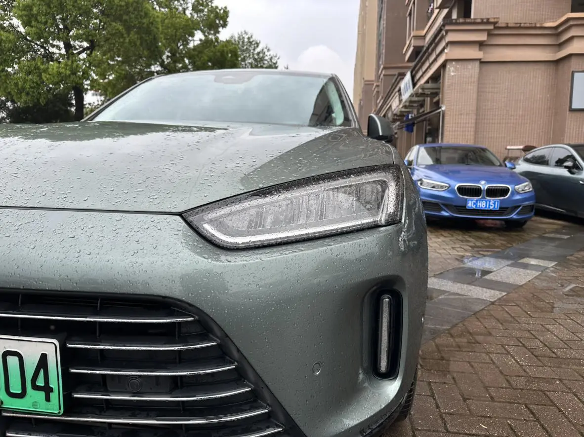 AITO Ask the world M5 Extended range four-wheel drive Ultimate edition