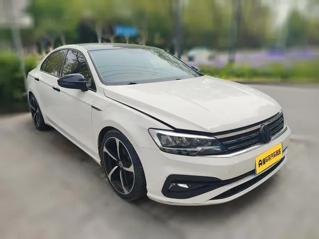Volkswagen Lingdu 230TSI DSG Fashion Edition