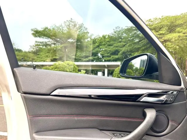 BMW BMW X1 xDrive20Li Luxury