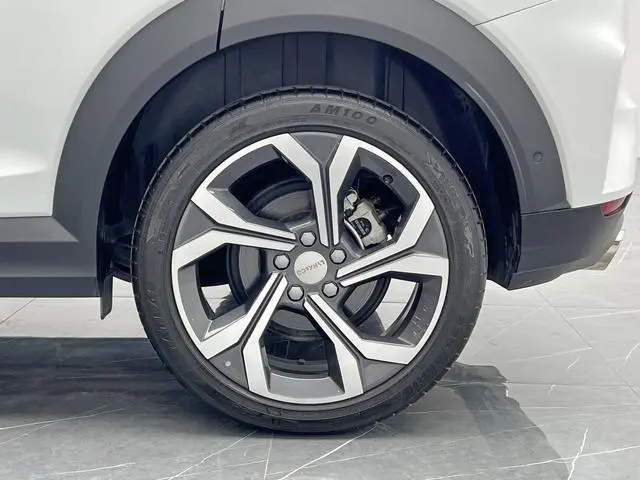 LYNK & CO Lynk 06 Remix 1.5T Jin Halo