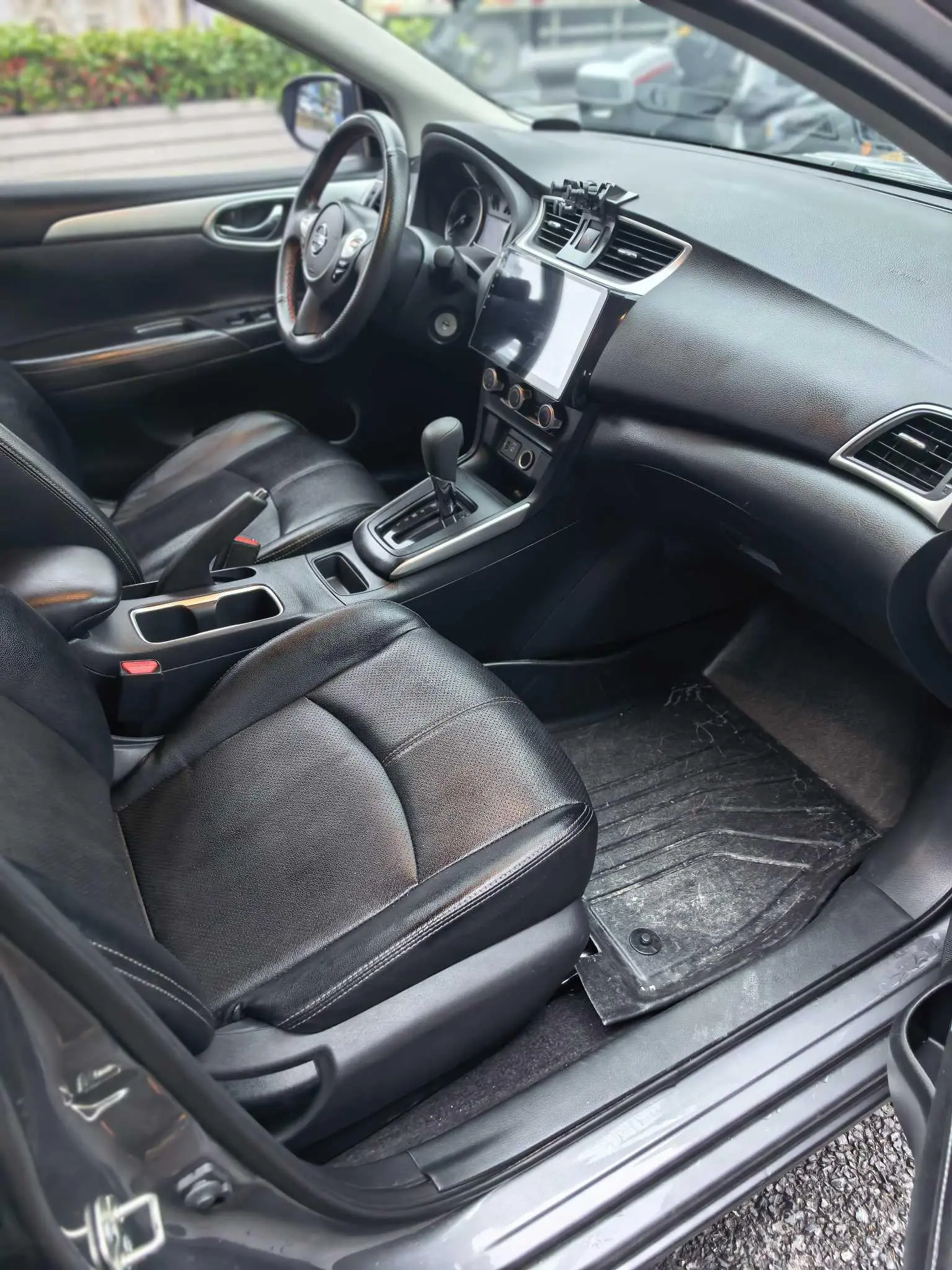 Nissan Xuan Yi Classic 1.6L XE CVT Comfort Edition