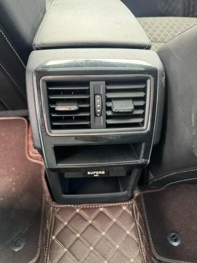 Skoda Speed pie ZI330 DSG Comfort Edition Country V