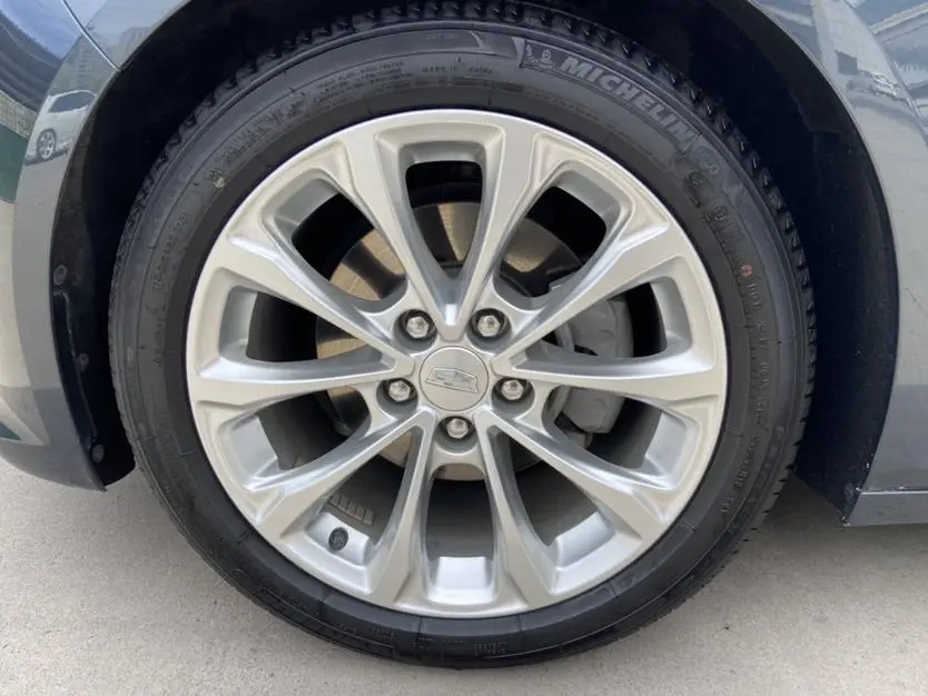 Cadillac Cadillac CT5 28T Luxury Standard Edition