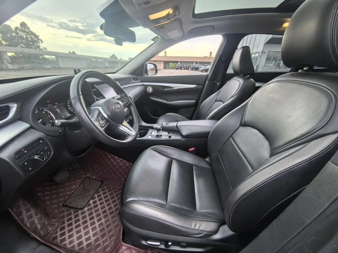 Infiniti Infiniti QX50 2.0T four-wheel drive Elite Edition
