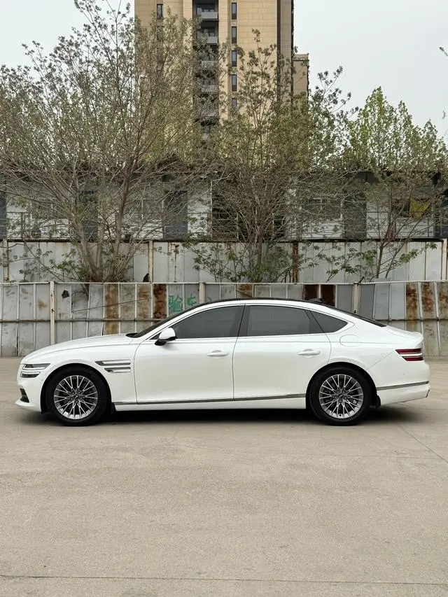 GENESIS Genisys G80 2.5T two-wheel drive Deluxe edition
