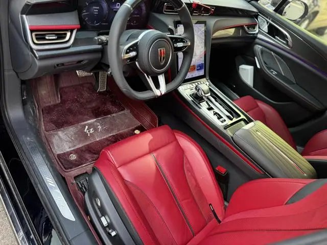 Hongqi Hongqi H6 2.0T Zhishang Version