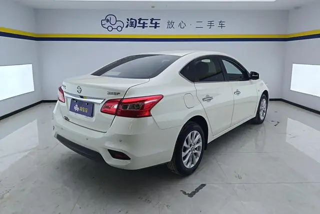 Nissan Xuan Yi Classic 1.6 XE CVT Comfort Edition