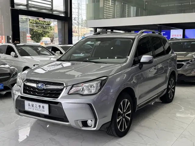 Subaru FORESTER Forester 2.0i Fashion Navigation Version