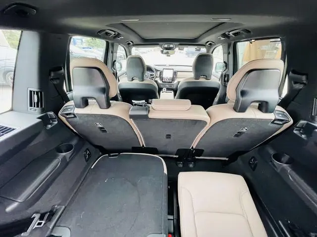 Volvo Volvo XC90 PHEV E-drive hybrid T8 Long battery life Zhizun Deluxe Edition 7 Seats