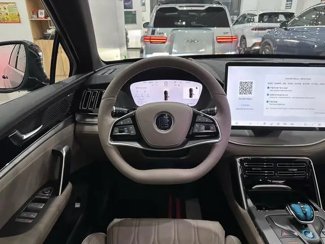 BYD Tang DM Smart driving version DM-i 115KM flagship model