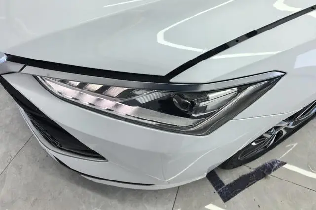 BYD Qin PLUS DM DM-i 120KM premium type