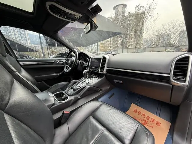 Porsche Cayenne Cayenne 3.0T