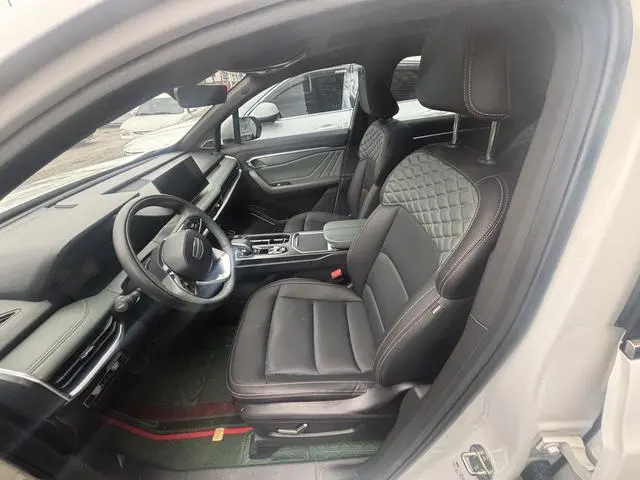 Geely Haoyue L 2.0TD DCT Flagship
