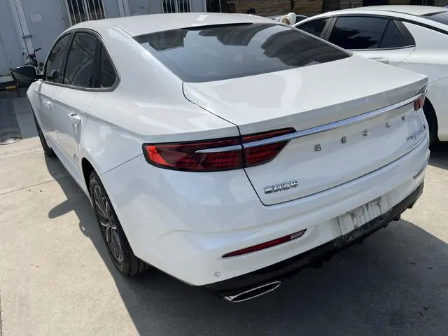 Geely Xingrui 2.0T luxury