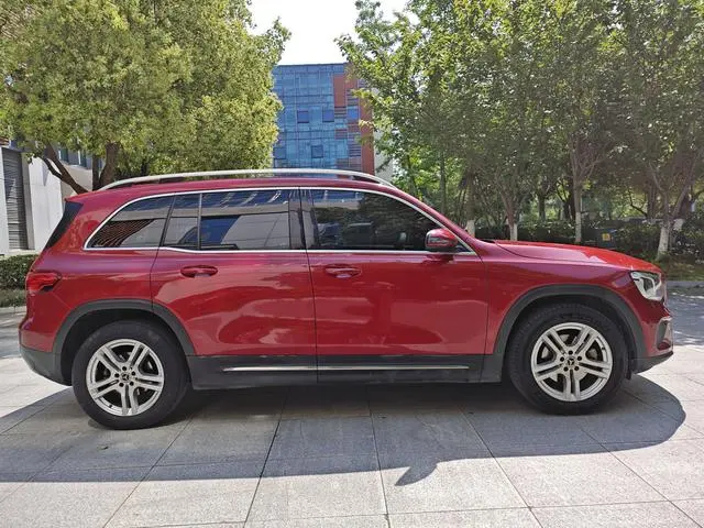 Mercedes-Benz Mercedes-Benz GLB GLB 180 dynamic type