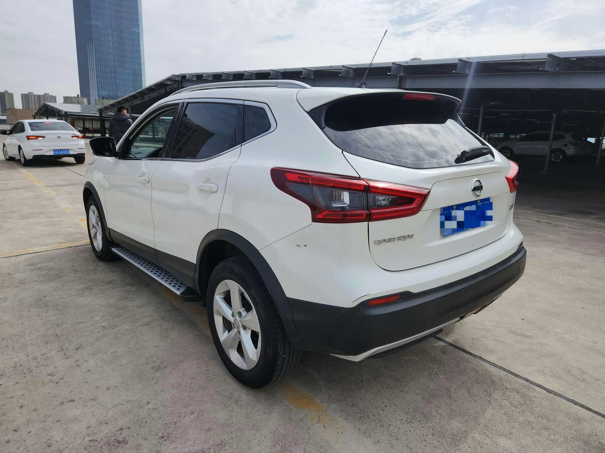 Nissan Qashqai 2.0 L XV Smart Edition