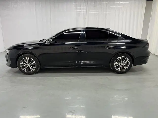 Peugeot Peugeot 508L 400THP PureTech Driving Control Edition