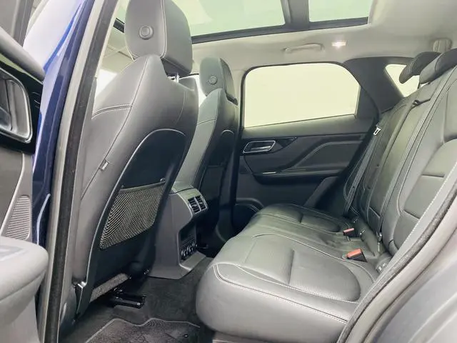 Jaguar Jaguar F-PACE 2.0T four-wheel drive R-Sport sports version