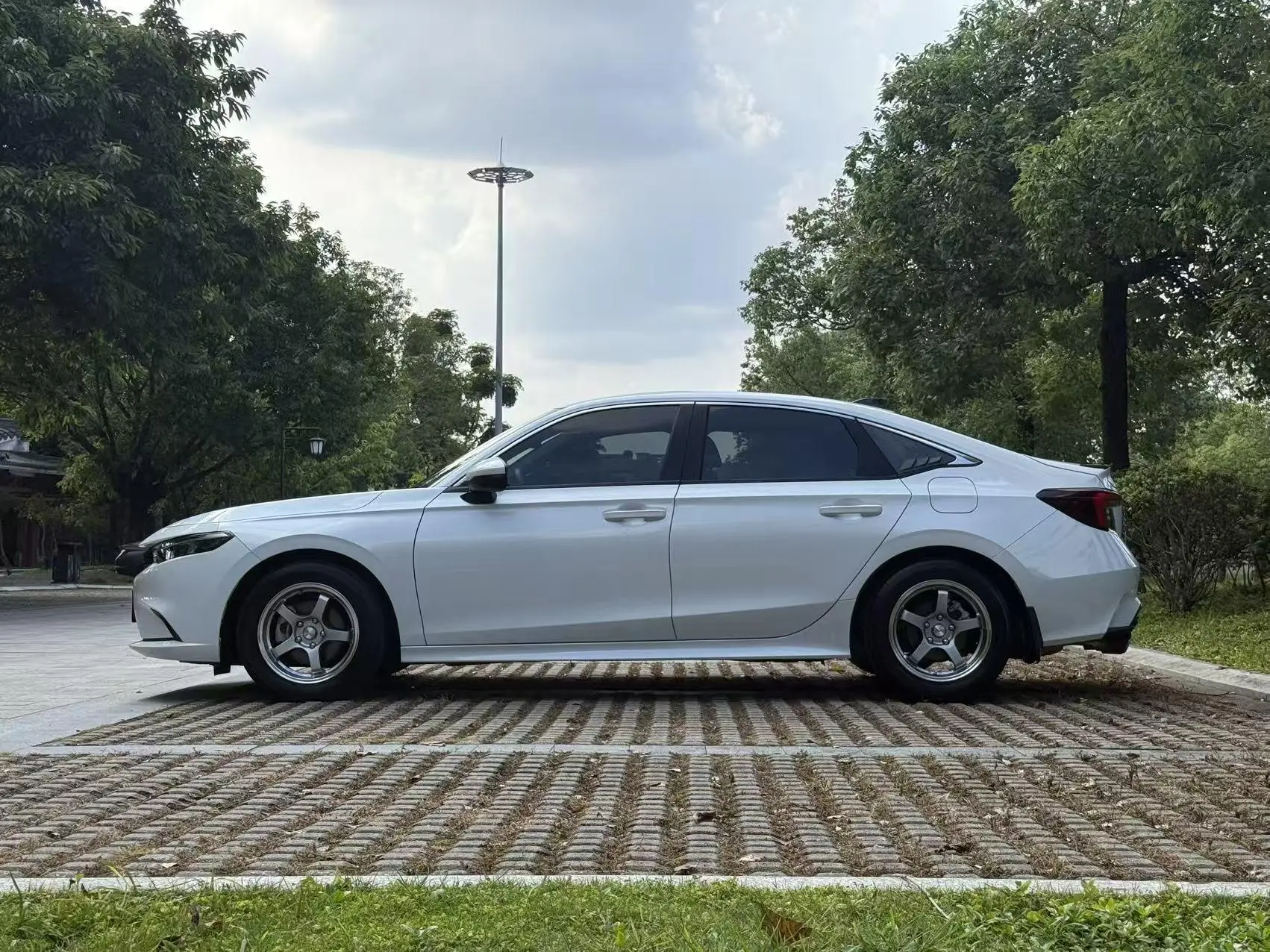 Honda Style 240TURBO CVT Magic Night*Technology Edition