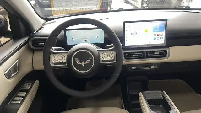 Wuling Wuling Bingguo PLUS 330km five-seater version