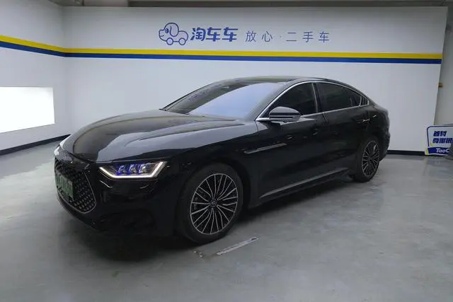 BYD Han DM DM-i Champion Edition 121KM Premium Type