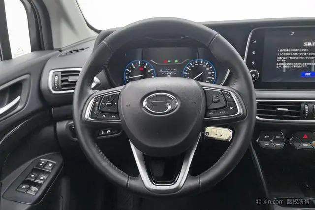 GAC Trumpchi GS4 235T manual two-wheel drive Luxury Million Commemorative Edition