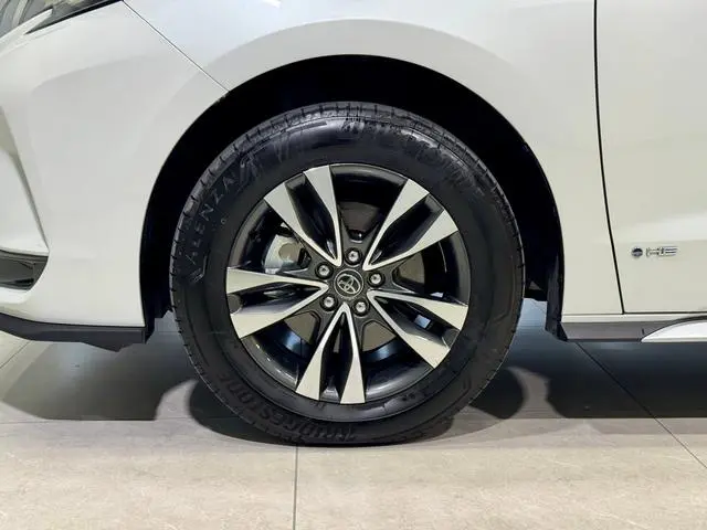 TOYOTA Grevia Smart hybrid dual engine 2.5L four-wheel drive Premium PLUS Edition