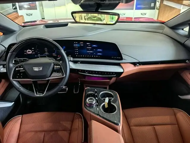 Cadillac IQ Aoge Four-wheel drive long battery life version