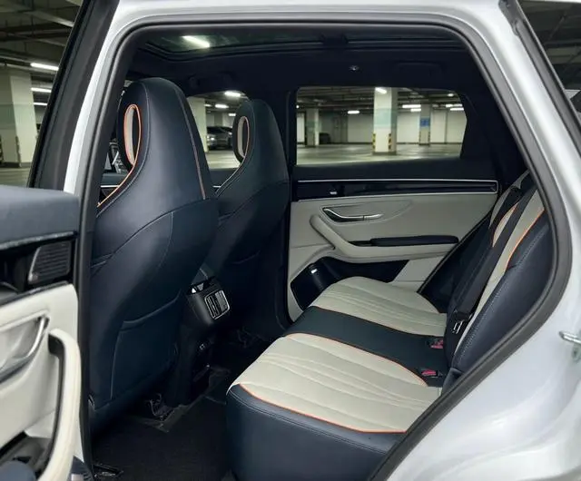 BYD Song PLUS DM DM-i 110KM two-wheel drive flagship PLUS