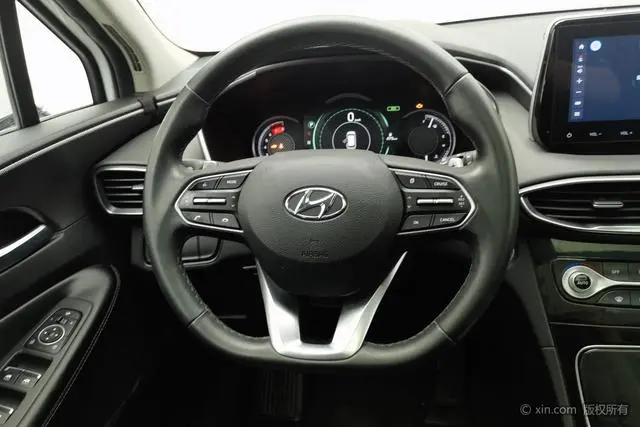 Hyundai Shengda 380 TGDi GLS automatic two-wheel drive deluxe Edition