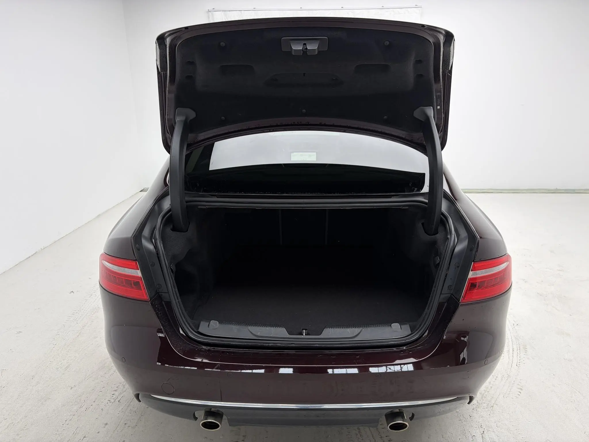 Jaguar Jaguar XEL 2.0T 250PS Premium Edition