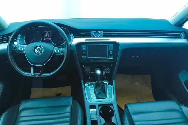 Volkswagen Magotan 280TSI DSG leading country VI