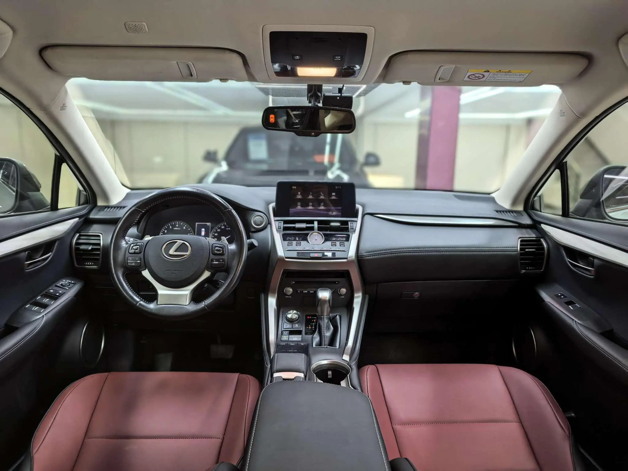 Lexus Lexus NX 200 front drive Front line version Country VI