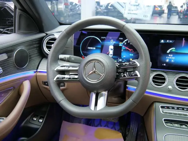 Mercedes-Benz Mercedes-Benz E-class PHEV E 350 e L sports Sedan