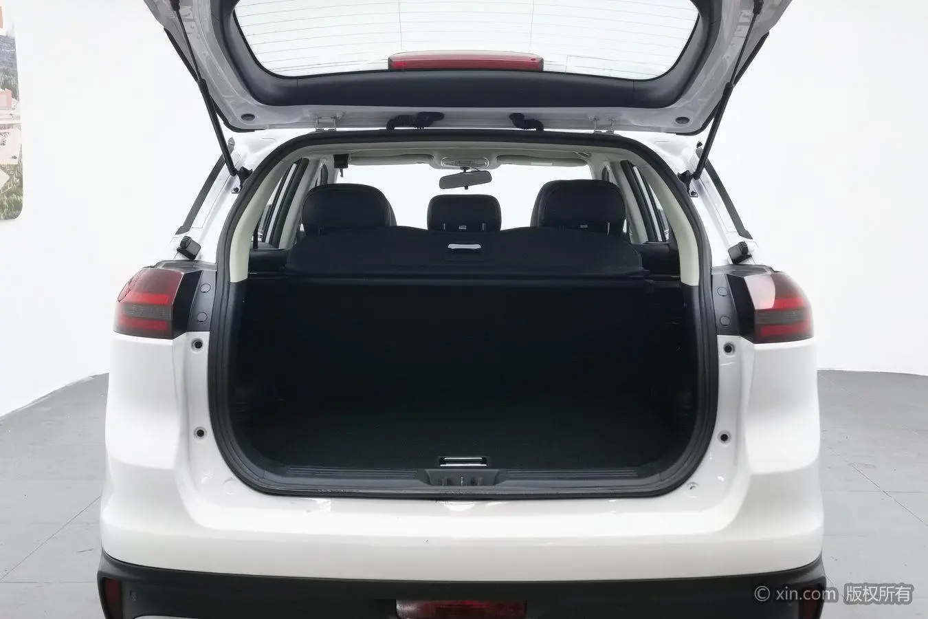 Geely Boyue 1.8TD automatic two-wheel drive intelligent 4G connected version