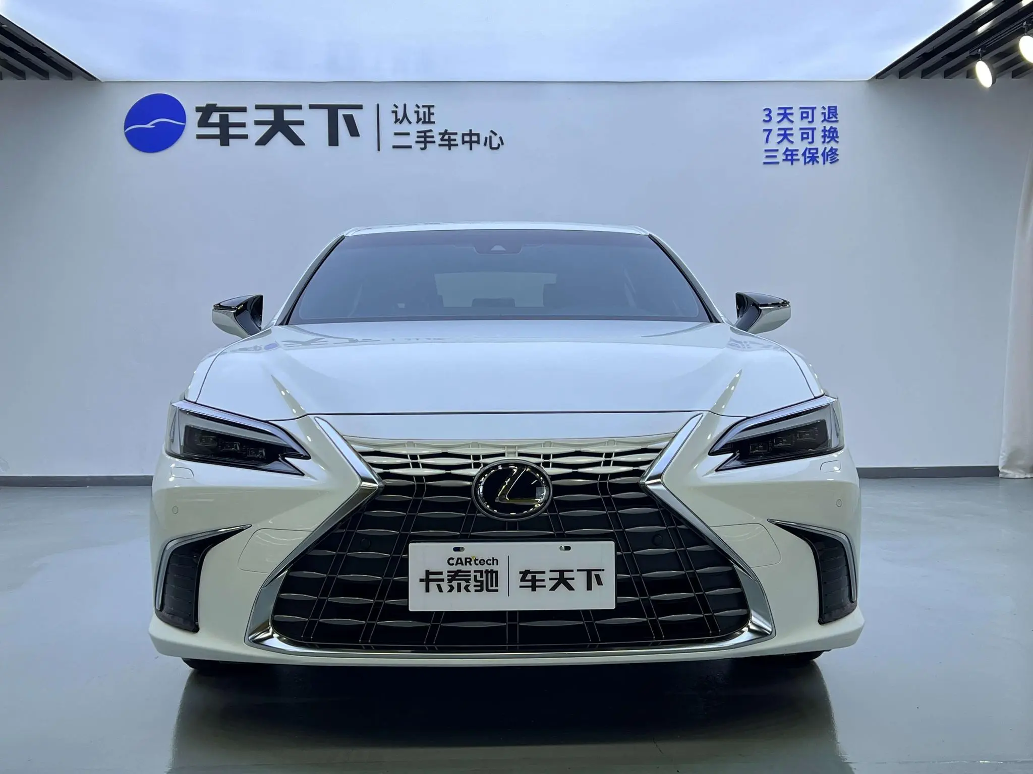 Lexus Lexus ES 200 Premium Edition