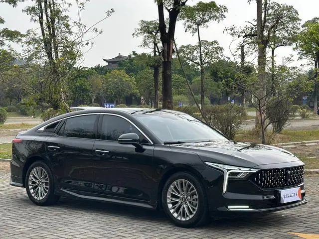 FAW Pentium B70 The third generation 1.5T automatic enjoyment type