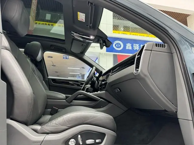 Porsche Cayenne Cayenne 3.0T
